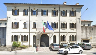 Verbania - Furto con scasso in un bar: giovane tradito da un tatuaggio
